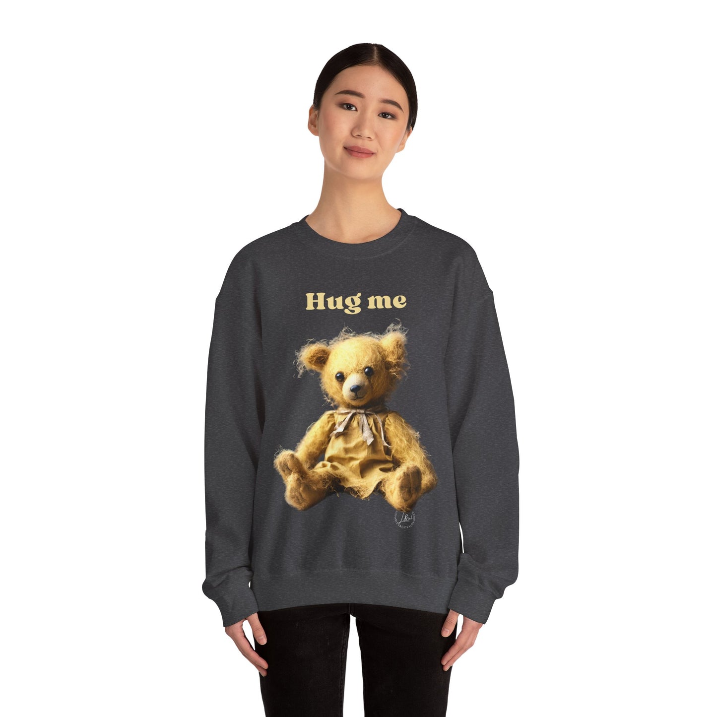 'Flavia' Unisex Heavy Blend™ Crewneck Sweatshirt